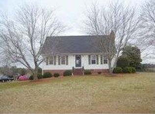 1008 Moorehead Pl, Pendleton, SC 29670