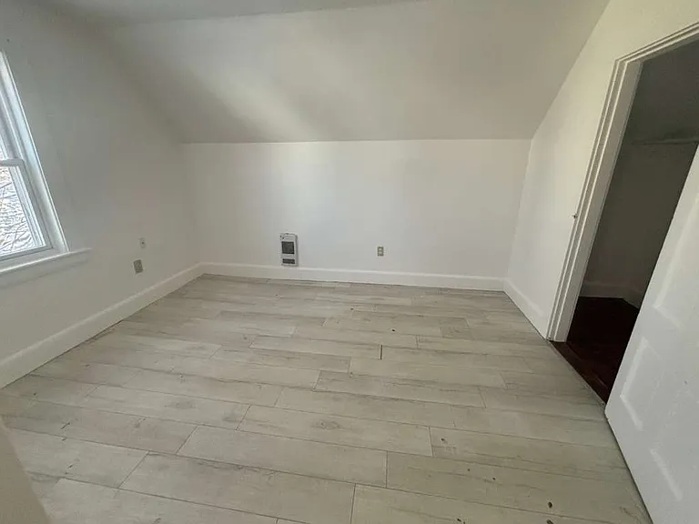 24 Belmont St #0 — Photo 10