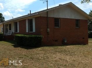 1042 Porter Dr, Elberton, GA 30635