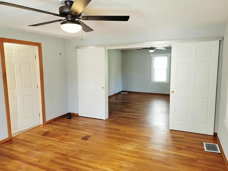 1023 Carbon Rd — Photo 25