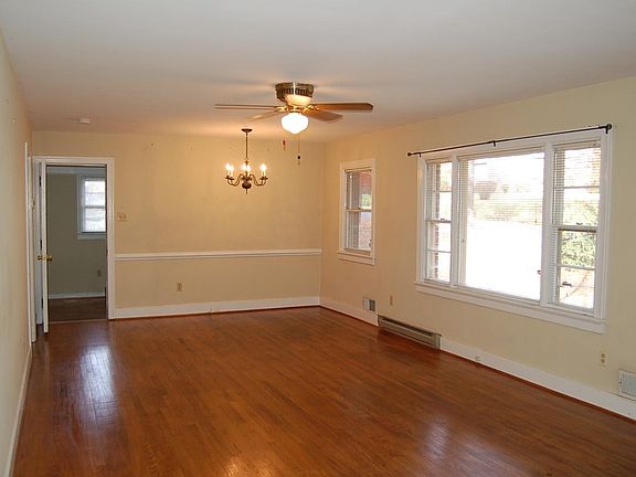 2nd image of 2408 Aiken Dr