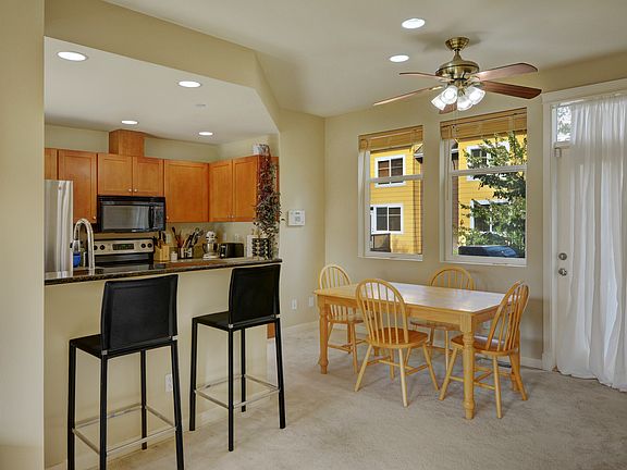 3rd image of 1744 24th Ave NE