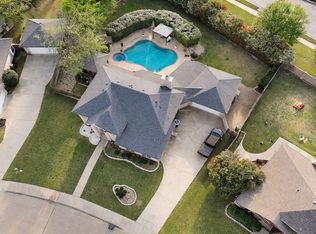 1024 Choke Cherry Ln, Crowley, TX 76036