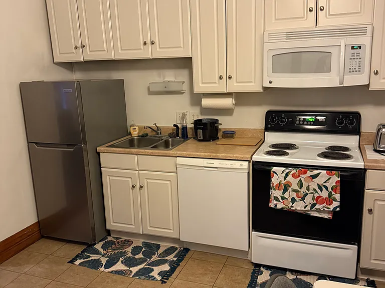 3228 Bishop St #1 — Photo 5