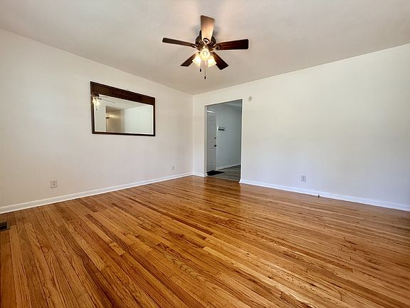 5th image of 815 McNeil St