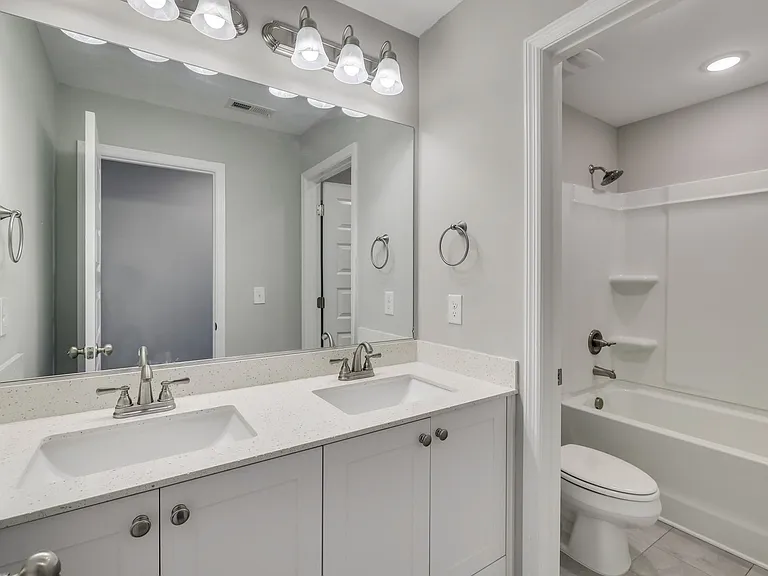 410 Matthew Ln #20 — Photo 46