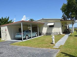 102 Christine Dr, Leesburg, FL 34748