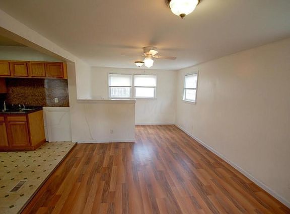 4th image of 3425 Ontario St