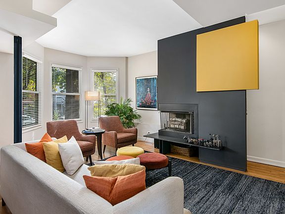 4th image of 3448 N Bell Ave