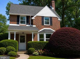 1516 Surrey Ln, Wynnewood, PA 19096
