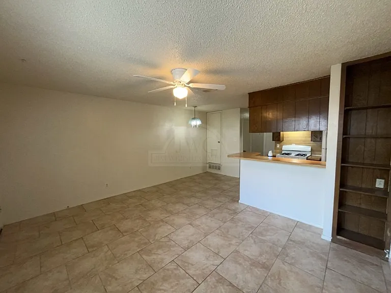 2210 Silverway, Killeen — Photo 4