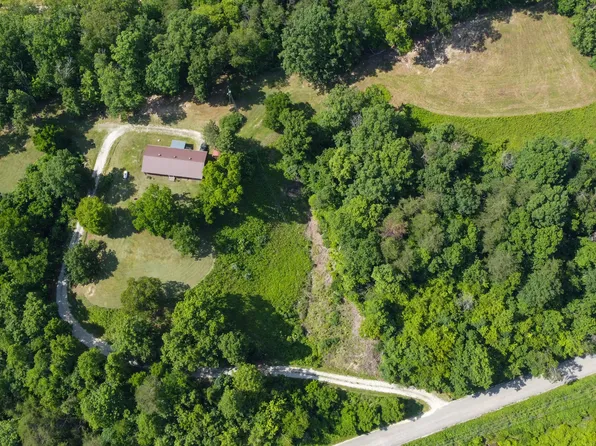 350 Grassy Hill Rd W, West Liberty, KY 41472