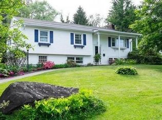 10 Meadowbrook Rd, Auburn, MA 01501