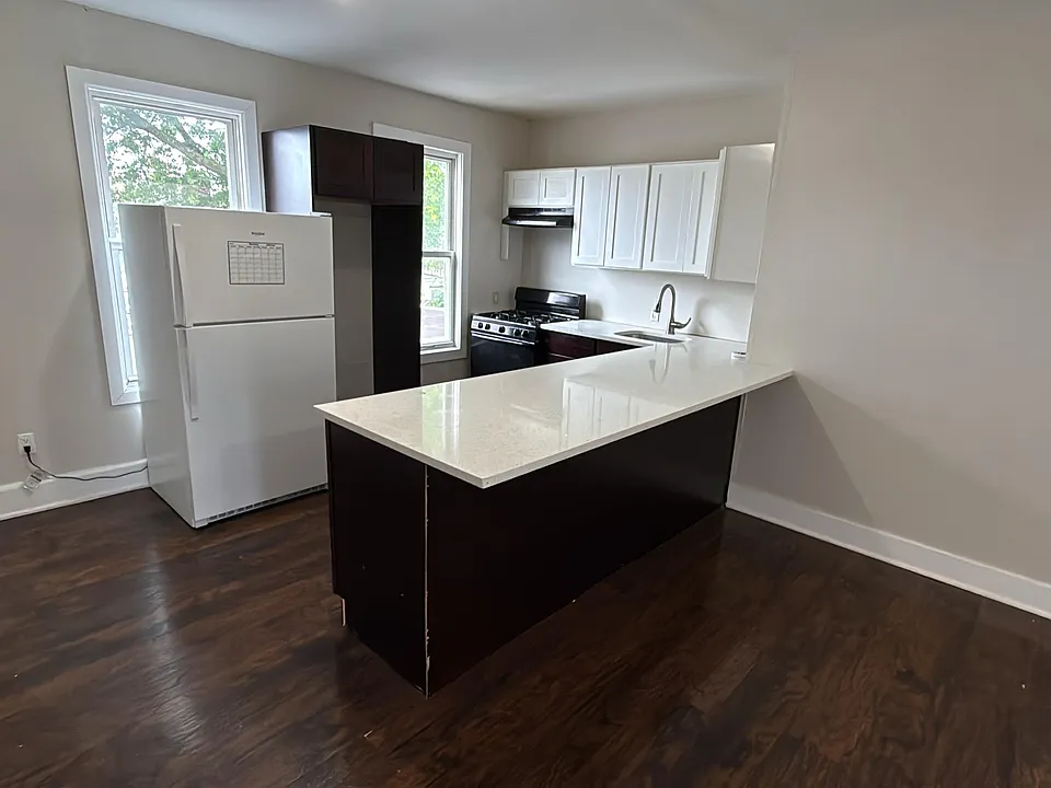 234-236 Renner Ave #3
