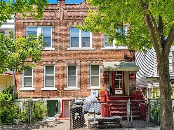 809 Friel Pl, Brooklyn, NY 11218