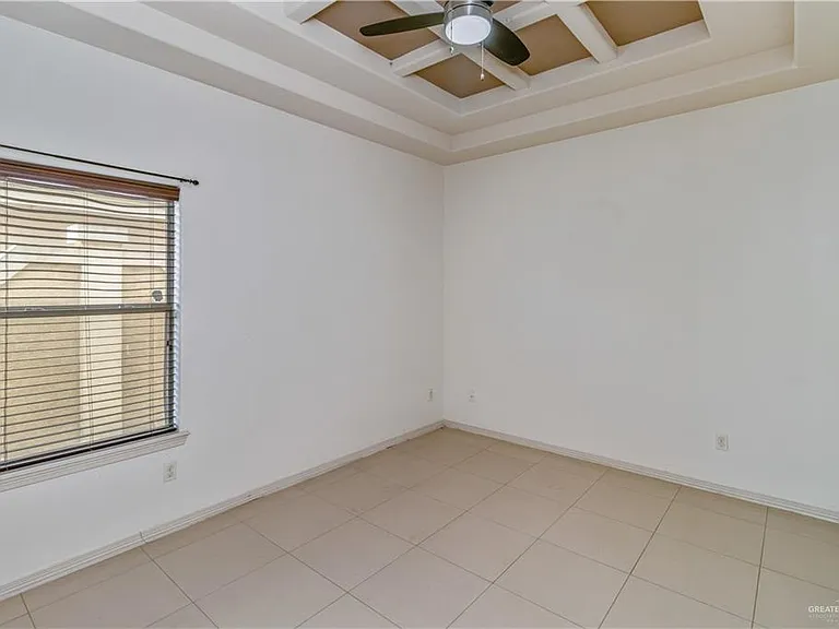 4012 Tyler Ave — Photo 9