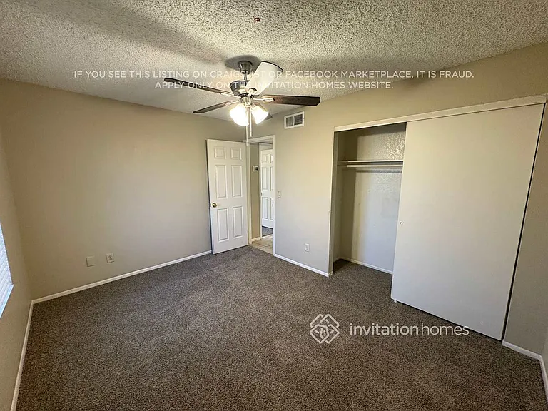 13020 N 55th Dr — Photo 10