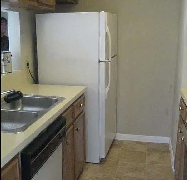 2706 Salado St #305 — Photo 6