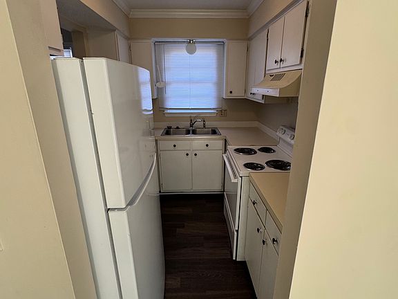 5th image of 367 Wrenfield Rd #A