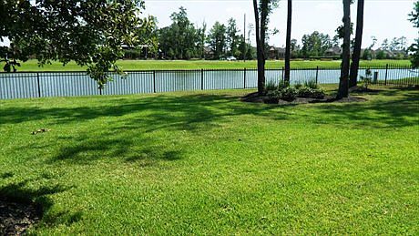 3rd image of 9726 Lansing Meadows Dr