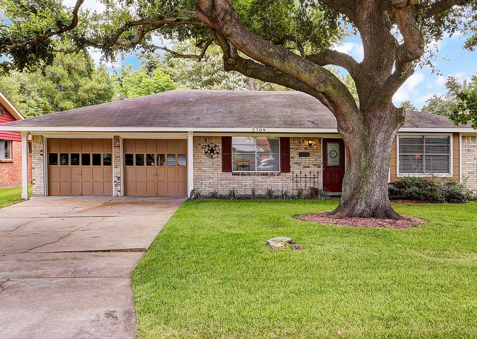1st image of 2709 Wisdom Dr