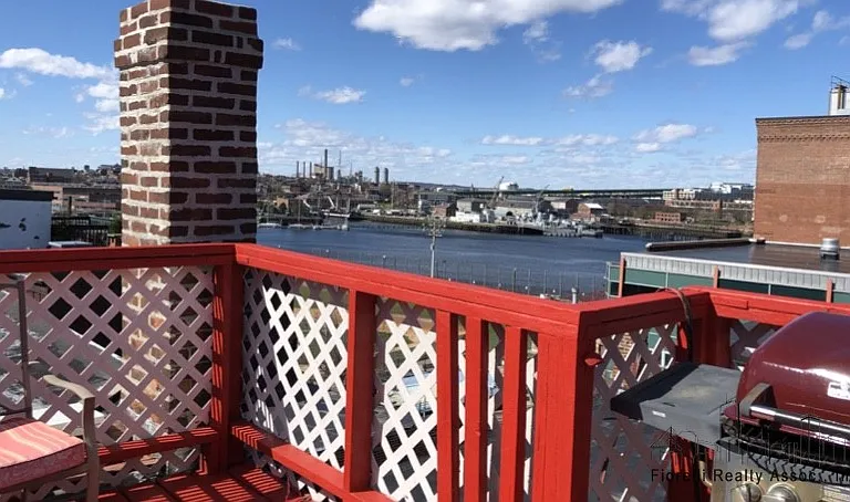 22 Henchman St #11R — Photo 6
