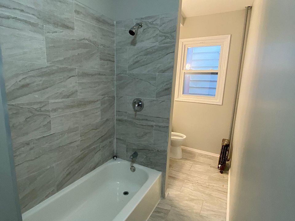 2nd image of 93 Cummings St APT 1