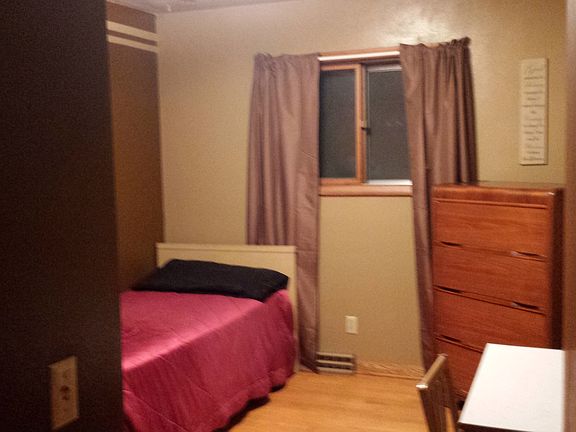 3rd image of 8798 Heritage Dr