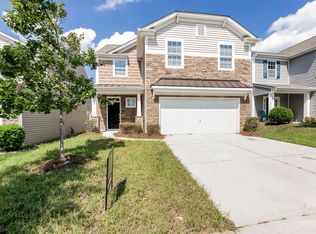 846 Old Forester Ln, Charlotte, NC 28214