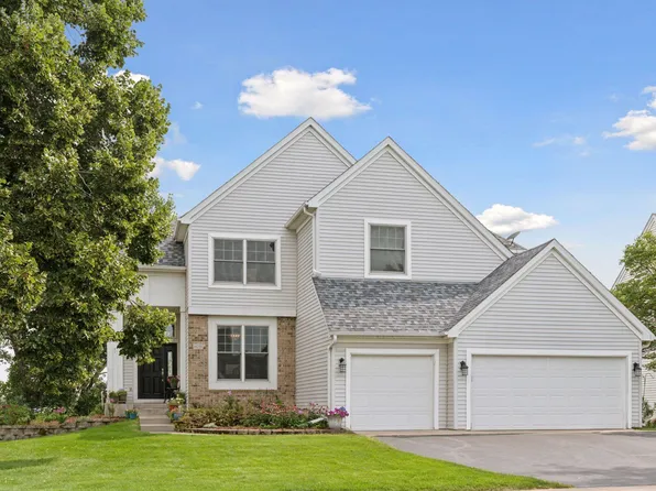 11251 Nassau Cir NE, Blaine, MN 55449