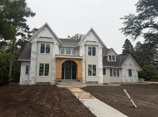 11044 Bell Oaks Estate Rd, Eden Prairie, MN 55347