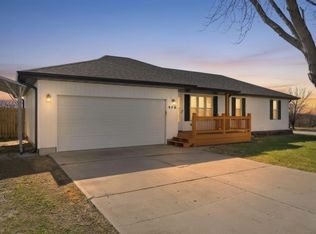 950 W Rosedale Road, Nixa, MO 65714