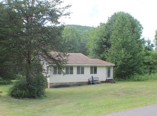 655 Peas Eddy Rd, Hancock, NY 13783