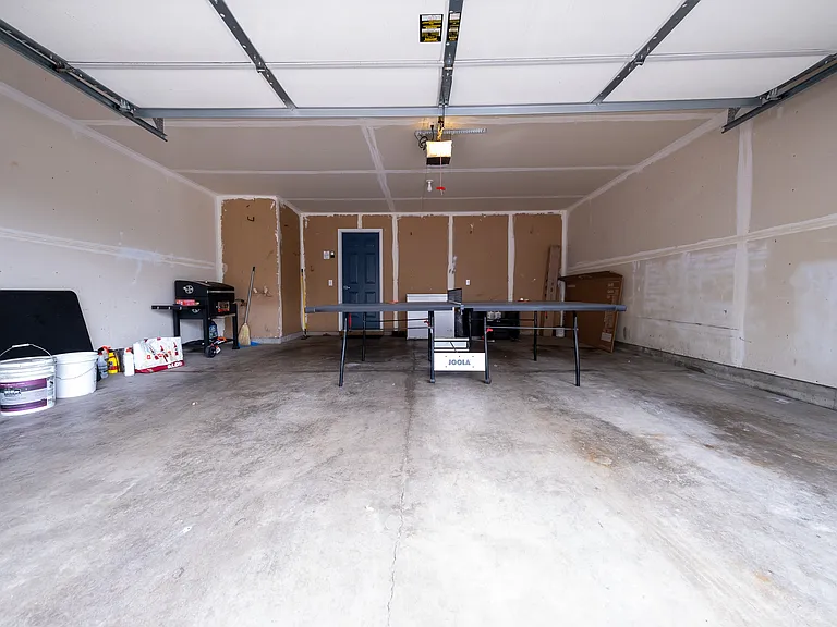 710 Village Pkwy — Photo 27