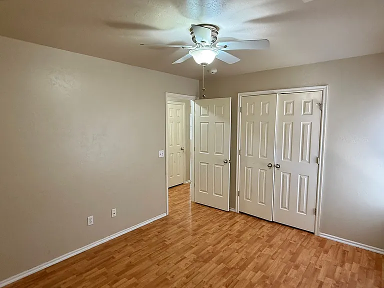 800 Blake Ct — Photo 9