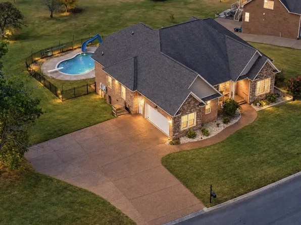 9119 Brooks Xing, Mount Juliet, TN 37122