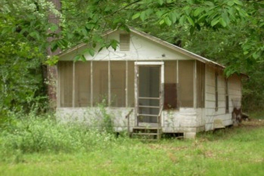 2nd image of 353 Addison Rd