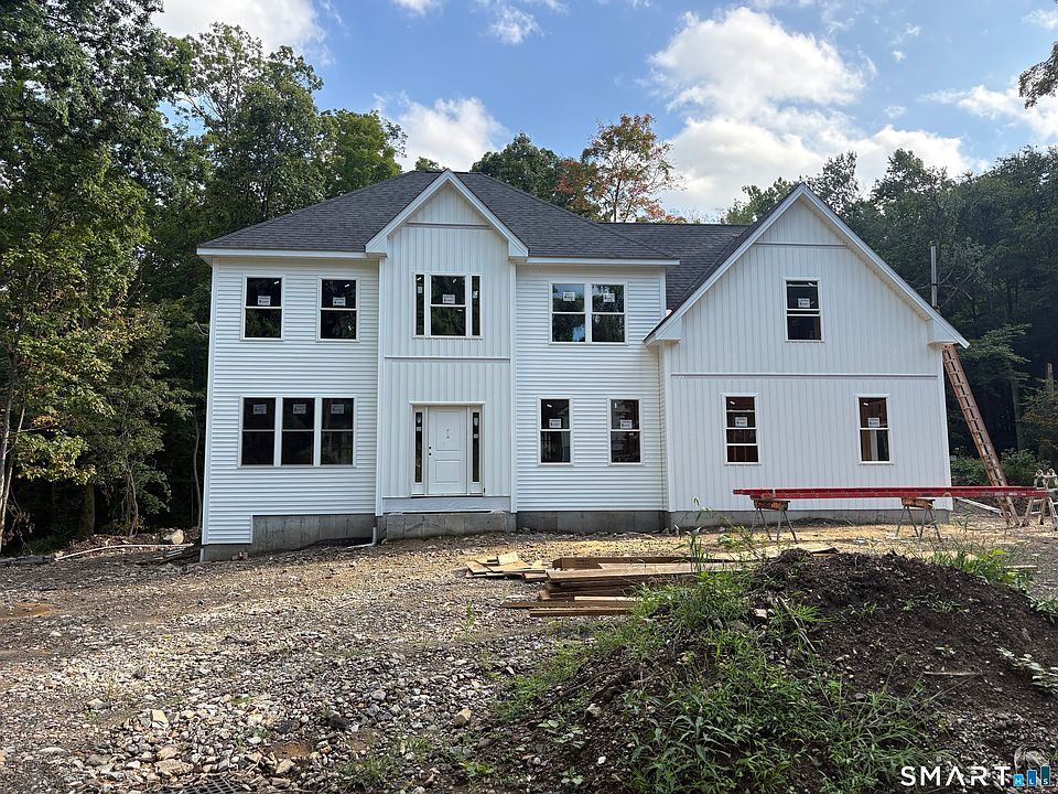2nd image of 435 Berkshire Road