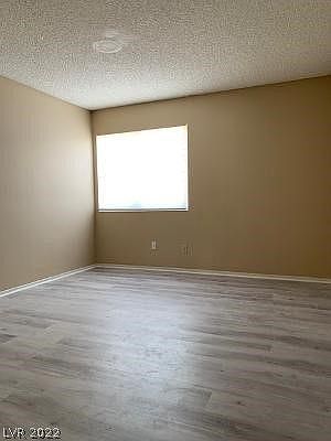 5th image of 4004 Elkridge Dr
