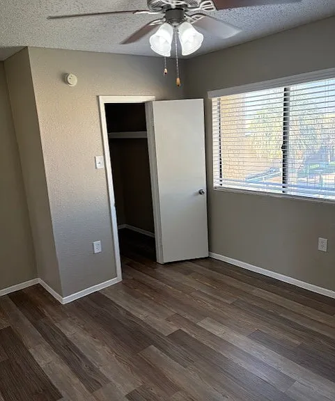 La Estancia Apartments — Photo 37