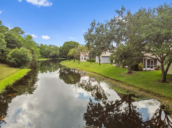 2832 Waters Edge Circle, Greenacres, FL 33413