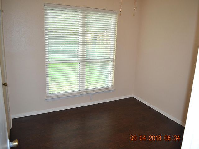 1st image of 1003 Golden Nugget Ct