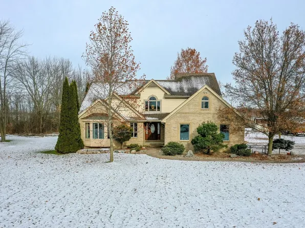 37433 26 Mile Rd, Lenox, MI 48048
