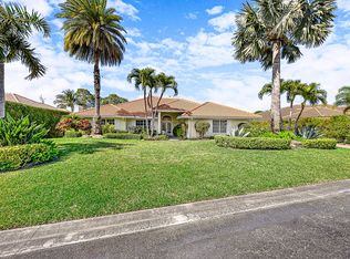 8270 SE Sanctuary Dr, Hobe Sound, FL 33455