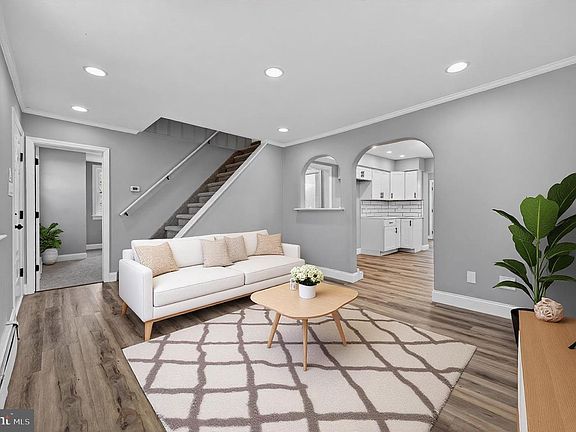 3rd image of 25 Elbo Ln
