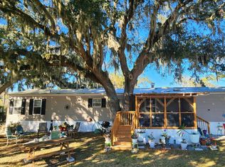 2892 Regas Dr W, Jacksonville, FL 32233