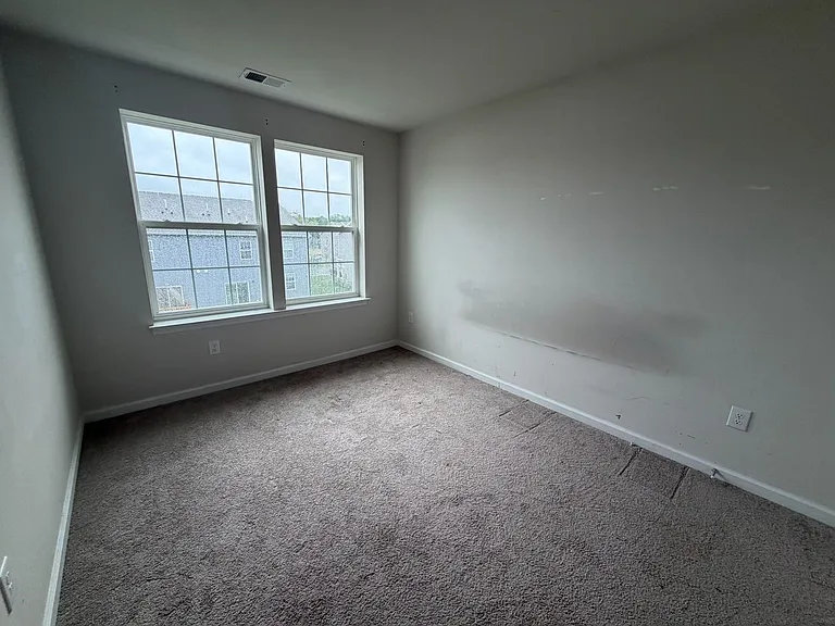 310 Mantoloking Dr — Photo 7