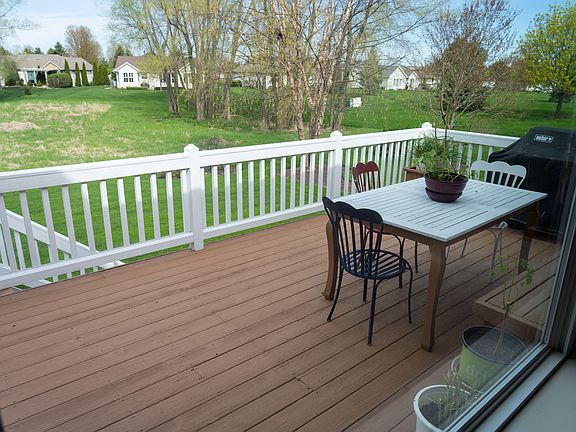 4th image of 12981 Applewood Dr