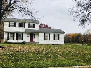 7928 Sigle Ln, Poland, OH