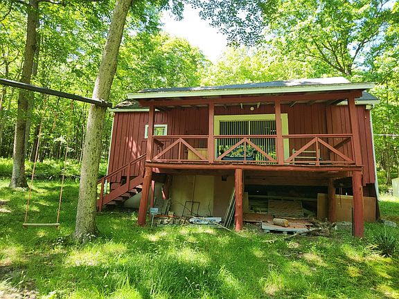 3rd image of 416 Hogback Hill Ln